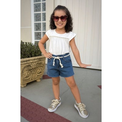 Short jeans style